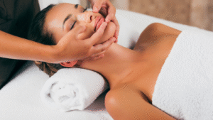 Face Massage-1600x900-3